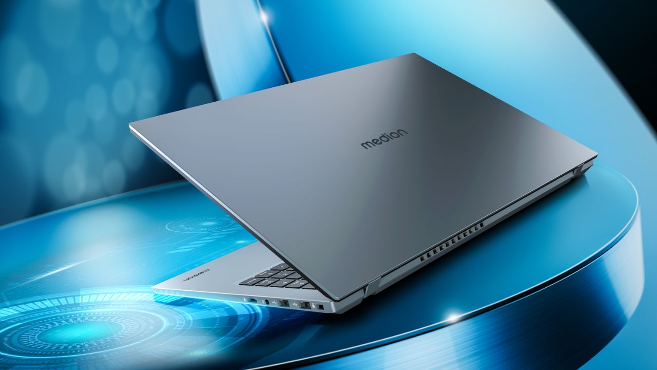 MEDION presenta il primo laptop con Intel AI Boost thumbnail