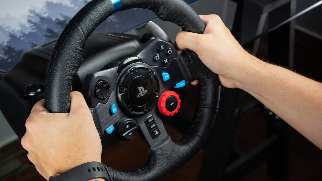 What is a direct drive steering wheel?