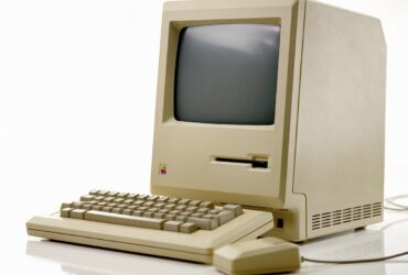 Il primo Mac compie 40 anni thumbnail