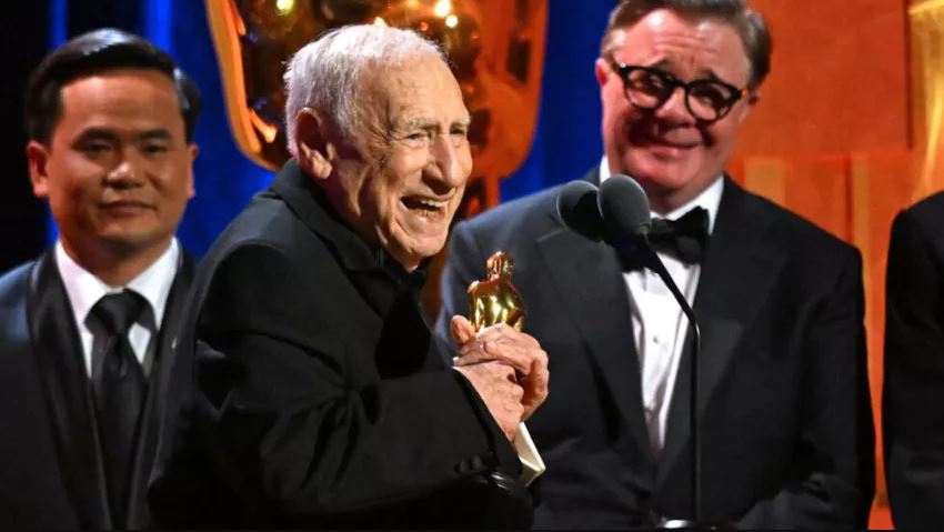 Mel Brooks receives the Lifetime Achievement Oscar!