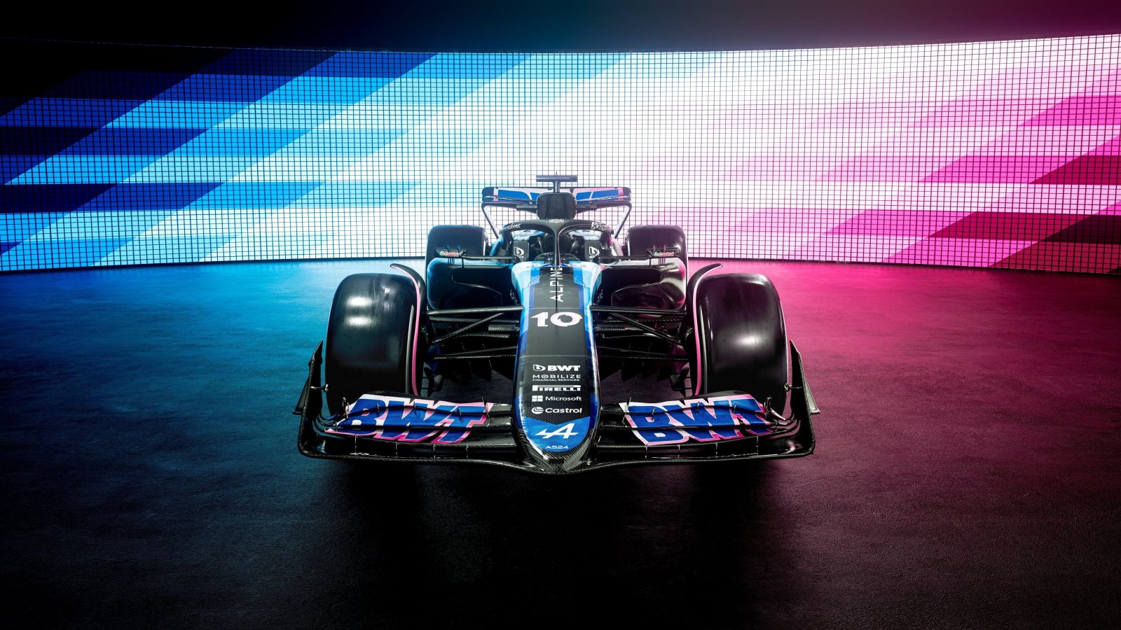 Alpine returns to Formula 1 with the new A524 single-seater