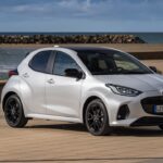 Mazda2 Hybrid si aggiorna: il test drive e le novità della city car thumbnail