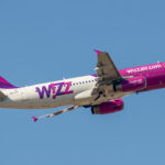 Imparare a volare (anche) con la realtà virtuale, la svolta di Wizz Air thumbnail