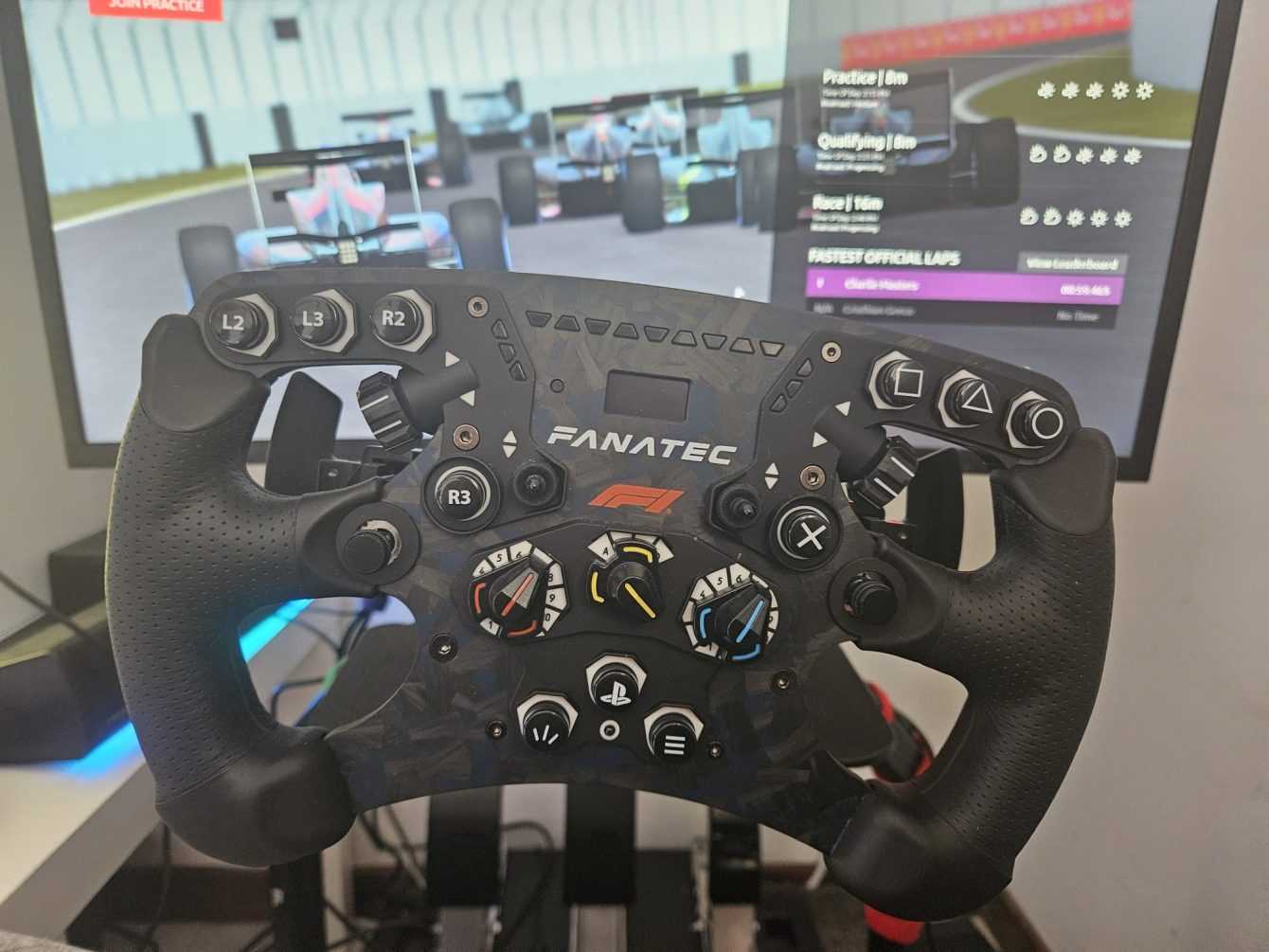 Fanatec Clubsport Racing Wheel F1 review: a new lightning-fast bundle