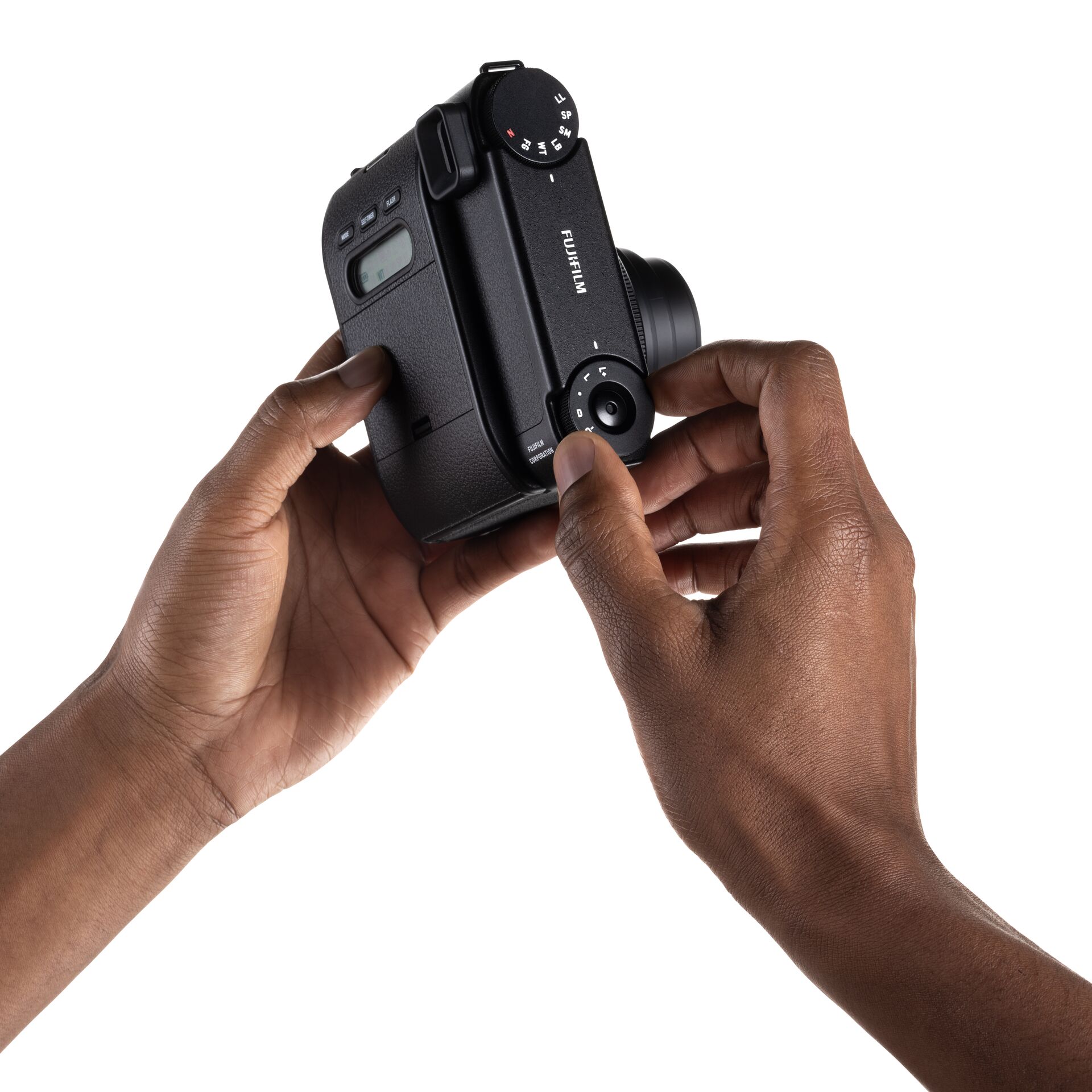 Fujifilm: the INSTAX MINI 99 with rings is coming!