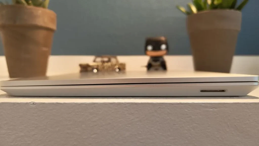 Charging port Surface Laptop Go 3 review