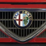 Niente Alfa Romeo Milano: la nuova auto si chiamerà Junior thumbnail